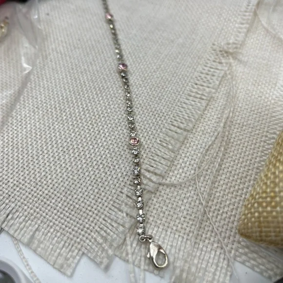 Vintage Pink & White Rhinestone Silver-Tone Bracelet - 7.5" - Picture 11 of 13